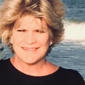 Meet your Posher, Carla